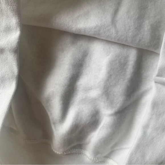 SJP And just like that New York Monopoly Theme inspired white sweatshirt - Picture 4 of 7